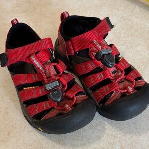 Keen Kids' Red & Black Newport Sandals